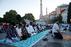 В Турции при жертвоприношениях в Курбан-байрам пострадали 16 тысяч человек