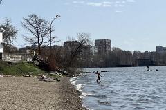 В водоеме под Екатеринбургом утонула полуторагодовалая девочка