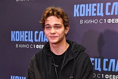 Звезда «Слова мальчугана» поведал о съемках постельных сцен с Дитковските