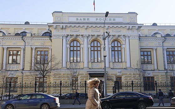 Ключевой ставке Банка России предсказали компромиссный рост