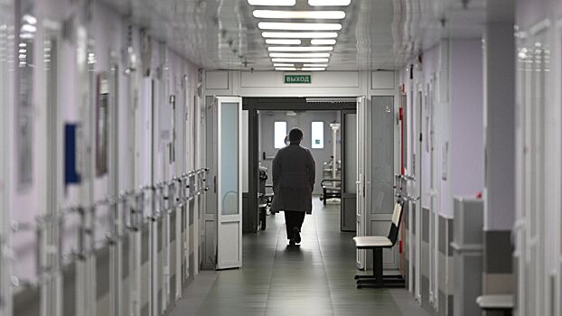 Врачи извлекли из носа 12-летнего подростка амбюшур от наушников