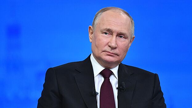 Путин сделал заявление об использовании доллара после угроз Трампа