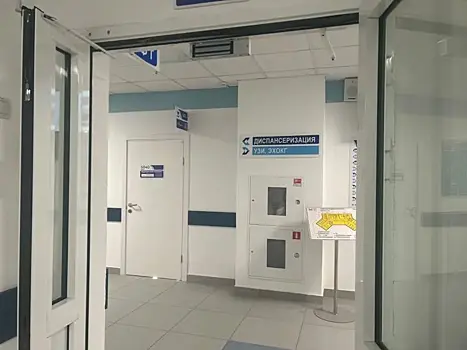 Врачи спасли пациента с крупной кистой, грозившей перекрыть ему дыхание