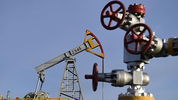 СМИ предсказали падение поставок нефти из США в Китай до нуля