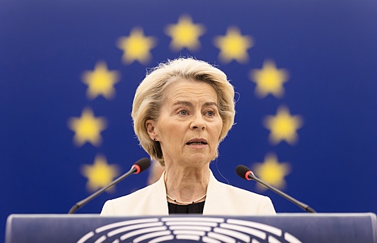 Fon der ljajen obsudila s amerikanskim senatorom sankcii protiv rossii 5972486.jpg