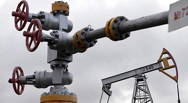 Мировые цены на нефть растут второй день подряд
