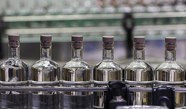В России упали продажи водки